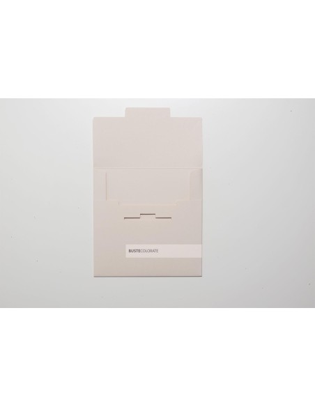 Busta quadrata design 170x170 colore sabbia